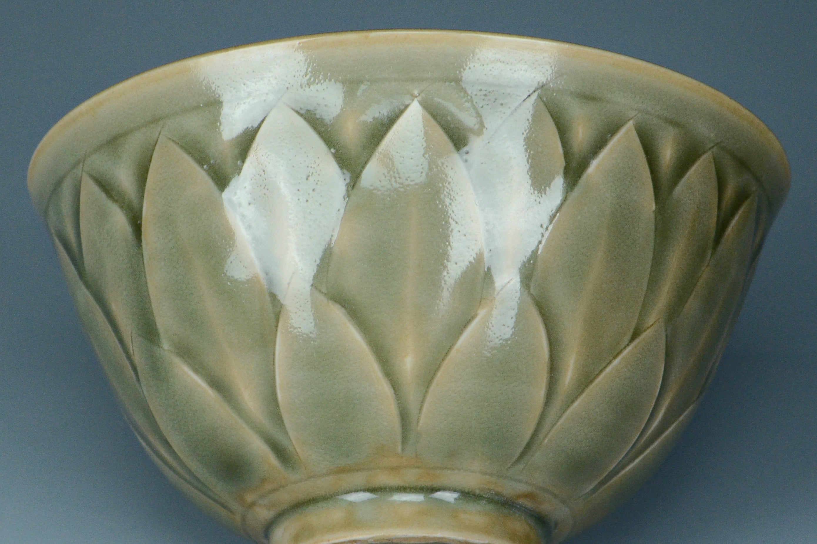 P943: Chinese Yaozhou Celadon Bowl Song Dynasty Style