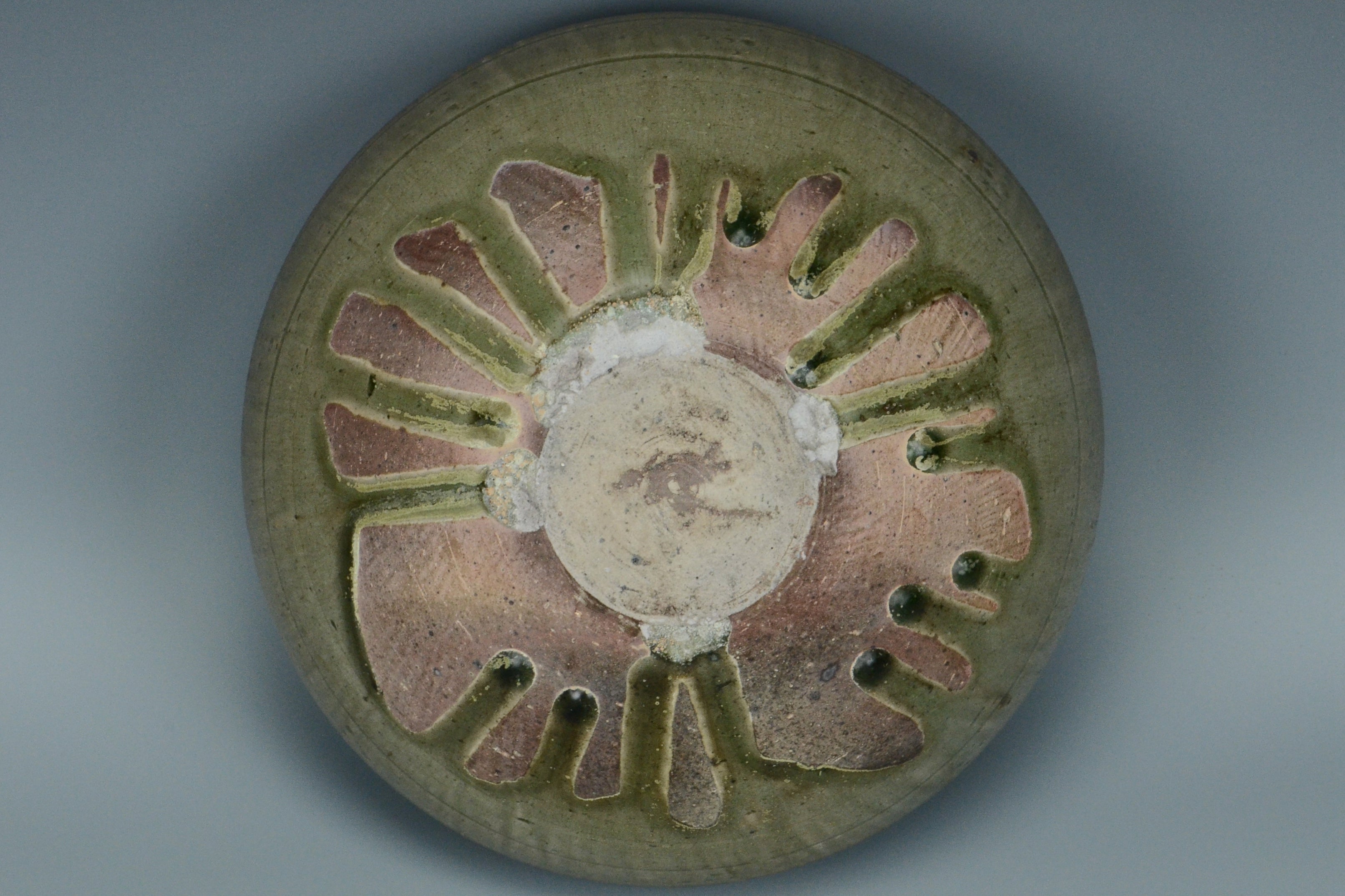 P960: Chinese Celadon Glazed Alms Bowl Sui Dynasty Style