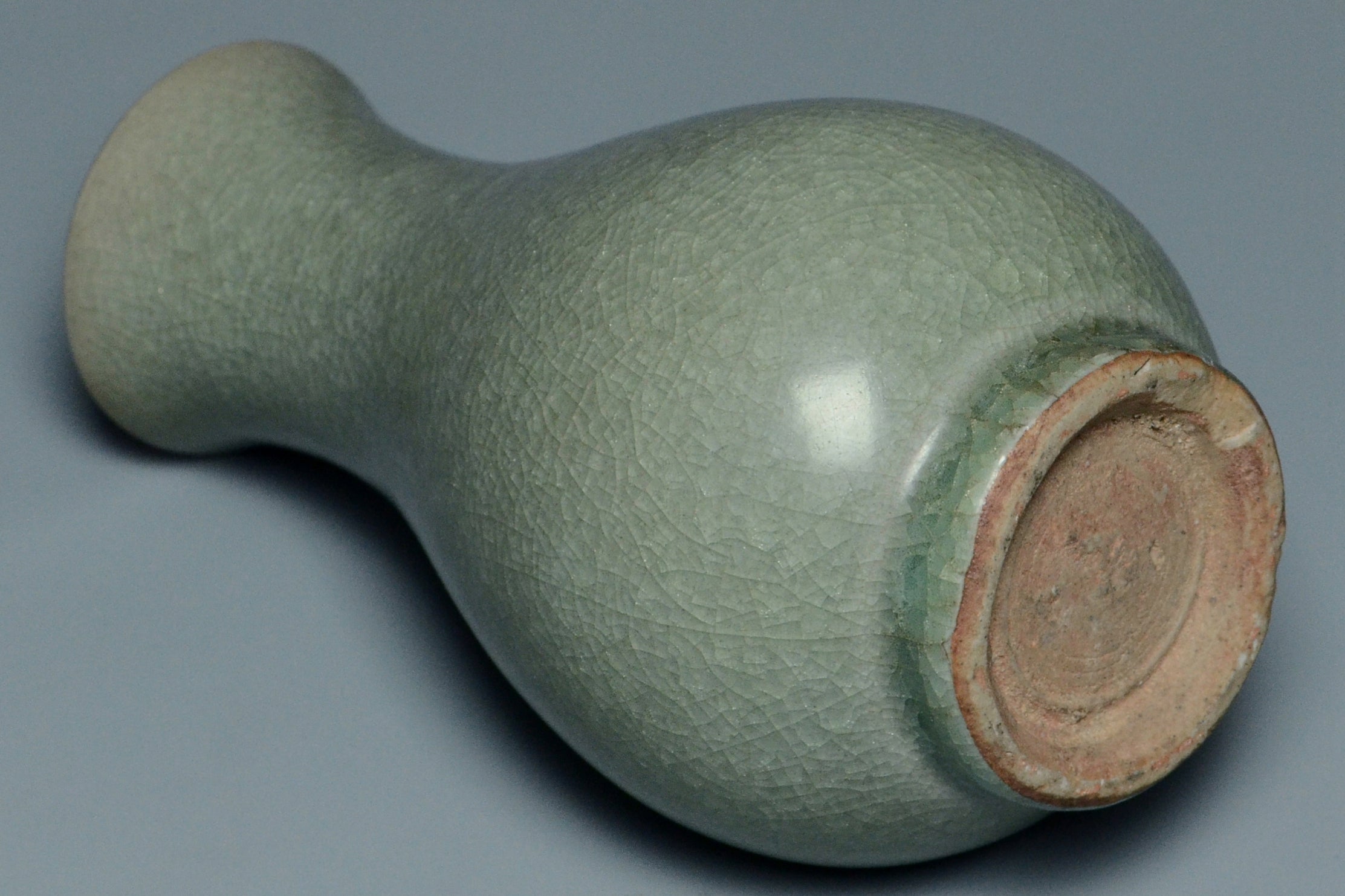 R012: Chinese Longquan Celadon Vase Song Dynasty Style