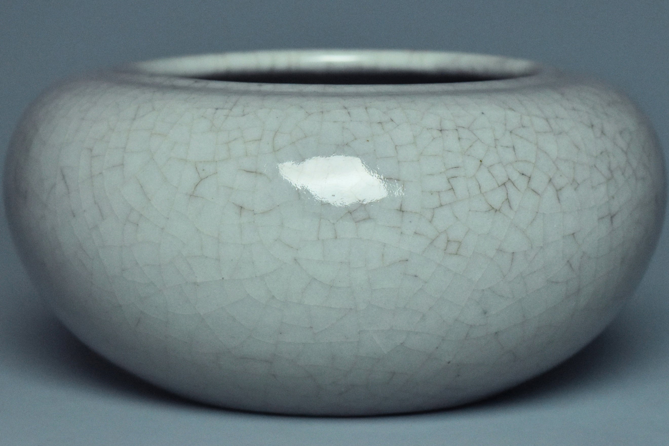 R069: Chinese Guan Type Brush Washer Qianlong Mark Qing Dynasty Style