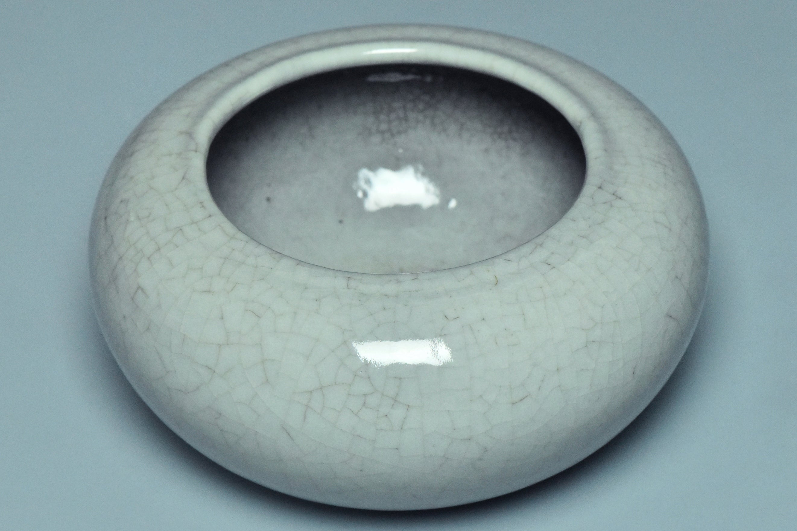 R069: Chinese Guan Type Brush Washer Qianlong Mark Qing Dynasty Style