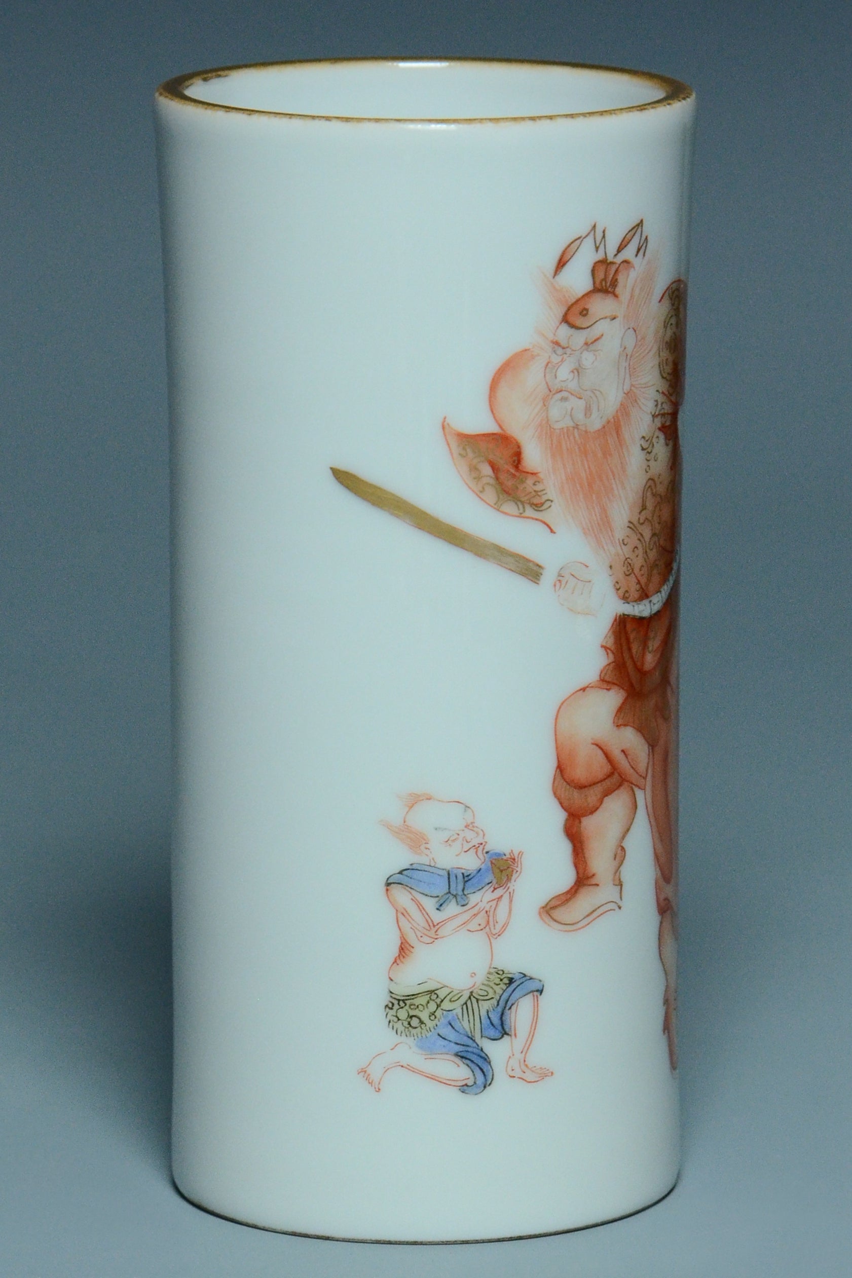 R075: Chinese Brush Pot Qianlong Mark Qing Dynasty Style