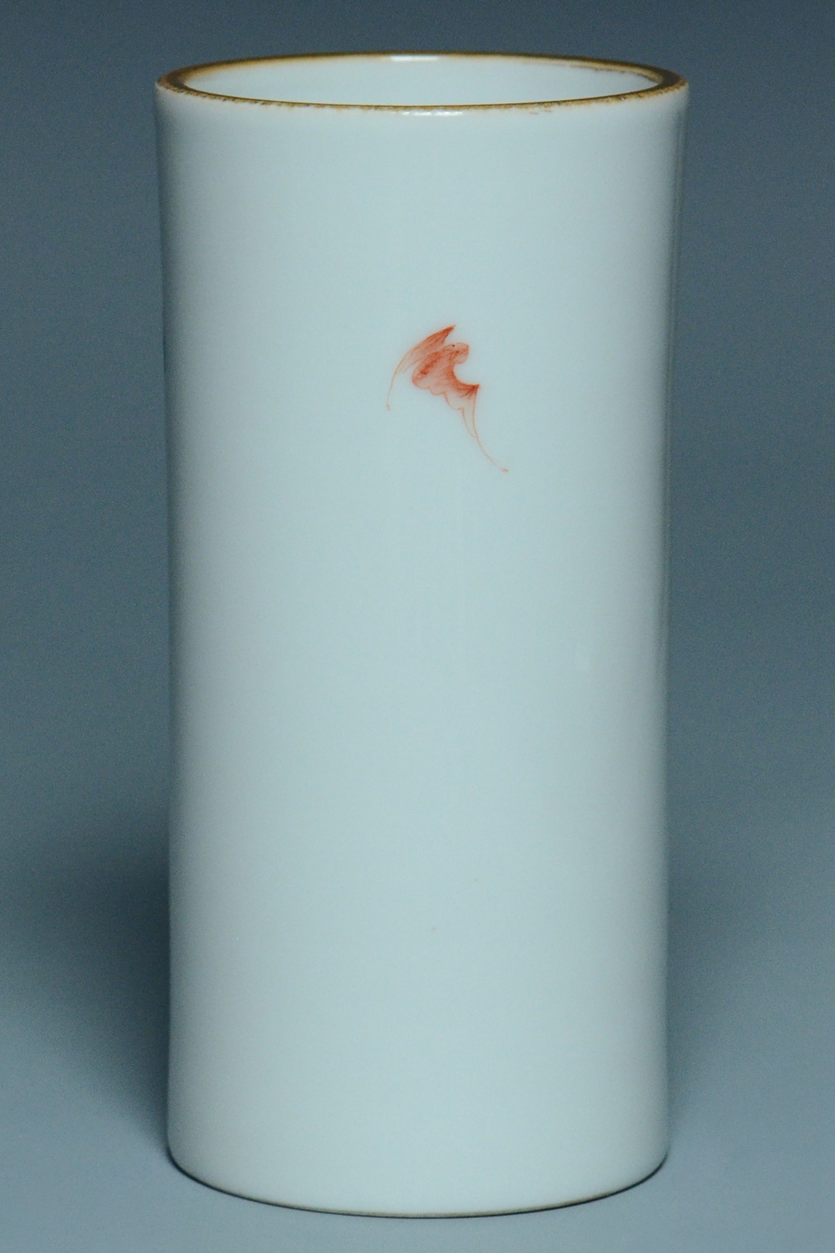 R075: Chinese Brush Pot Qianlong Mark Qing Dynasty Style