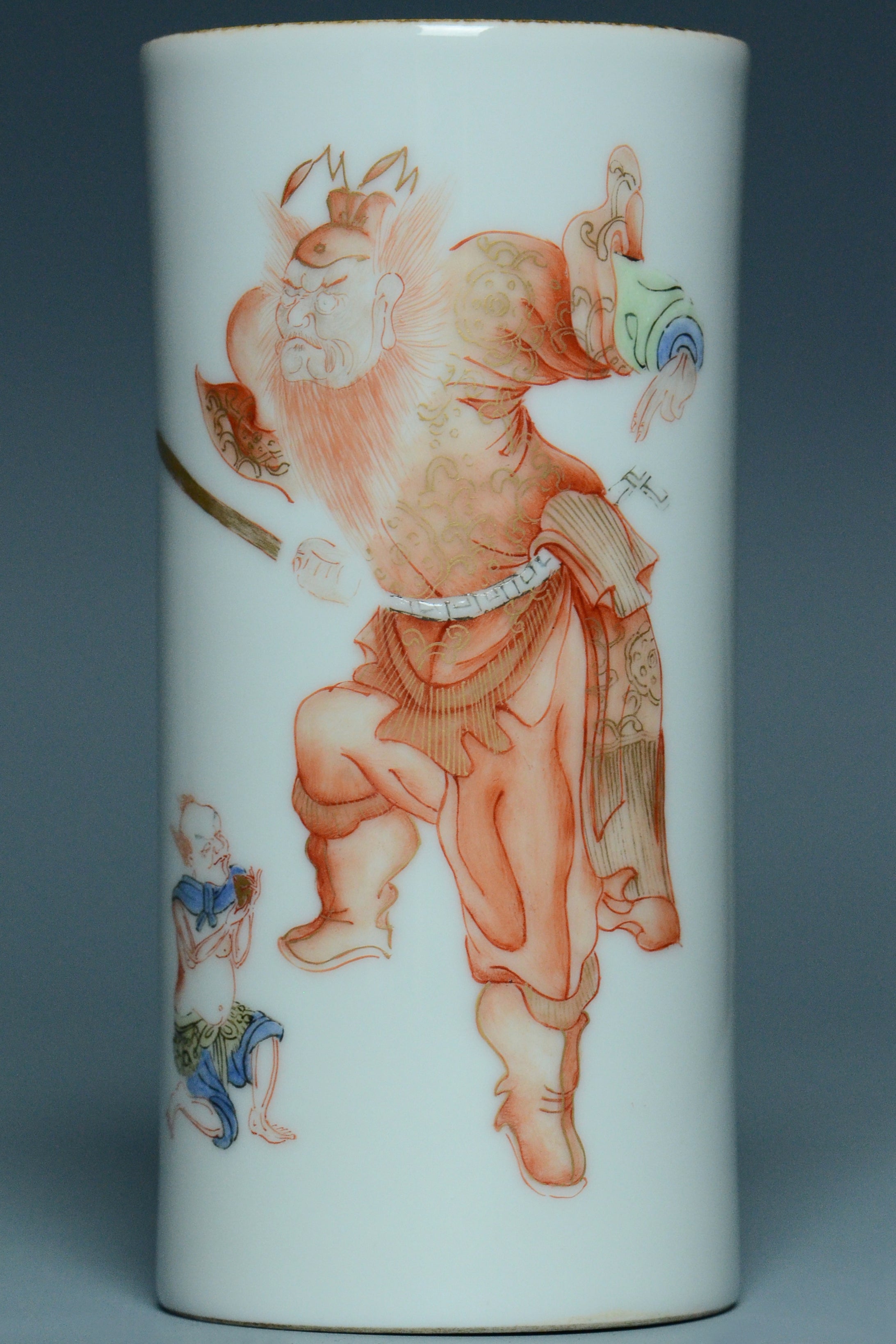 R075: Chinese Brush Pot Qianlong Mark Qing Dynasty Style