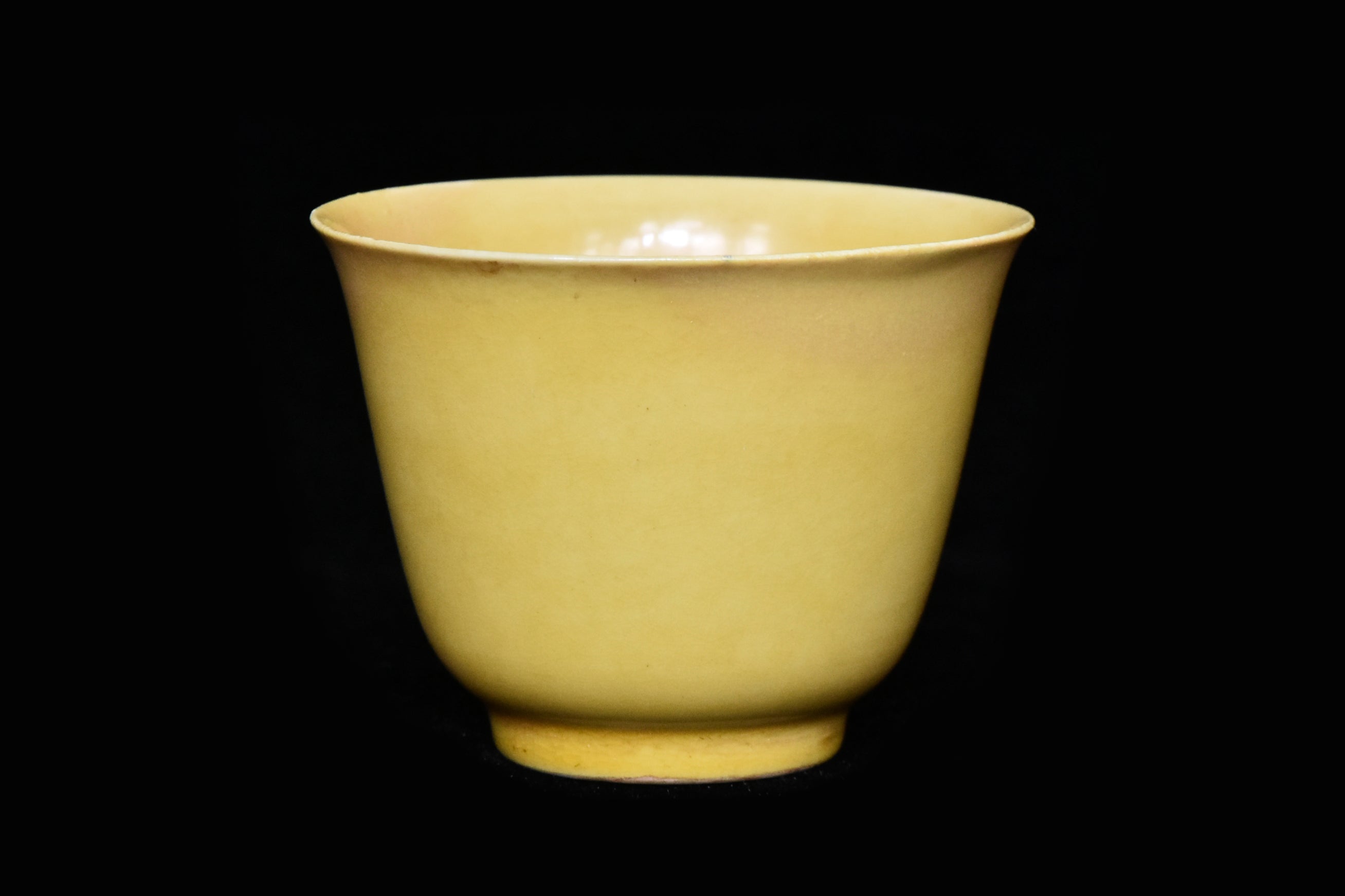 R213: Chinese Yellow Glazed Cup Wanli Mark Ming Dynasty Style