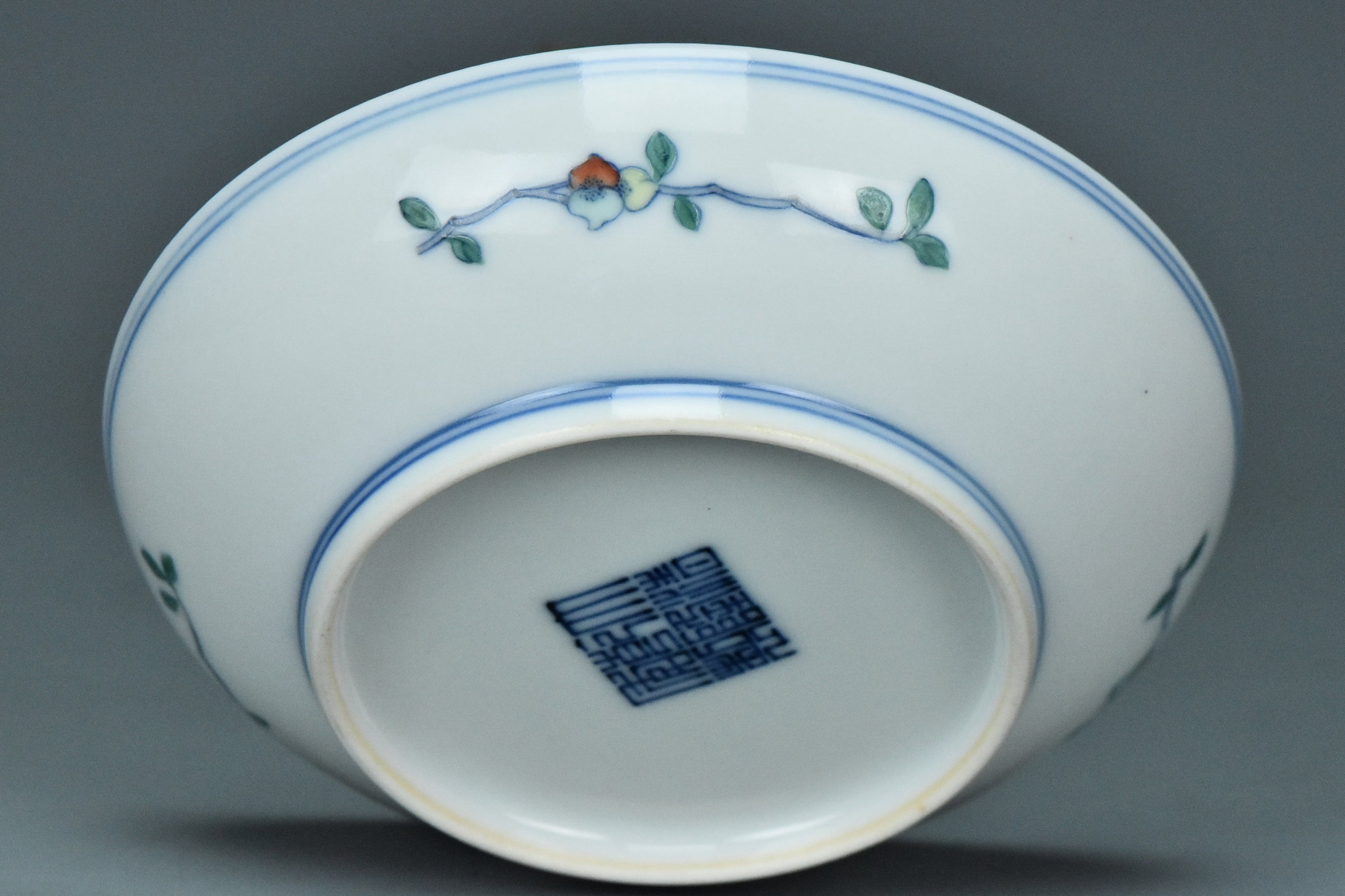 R290: Chinese Doucai Dish Qianlong Mark Qing Dynasty Style