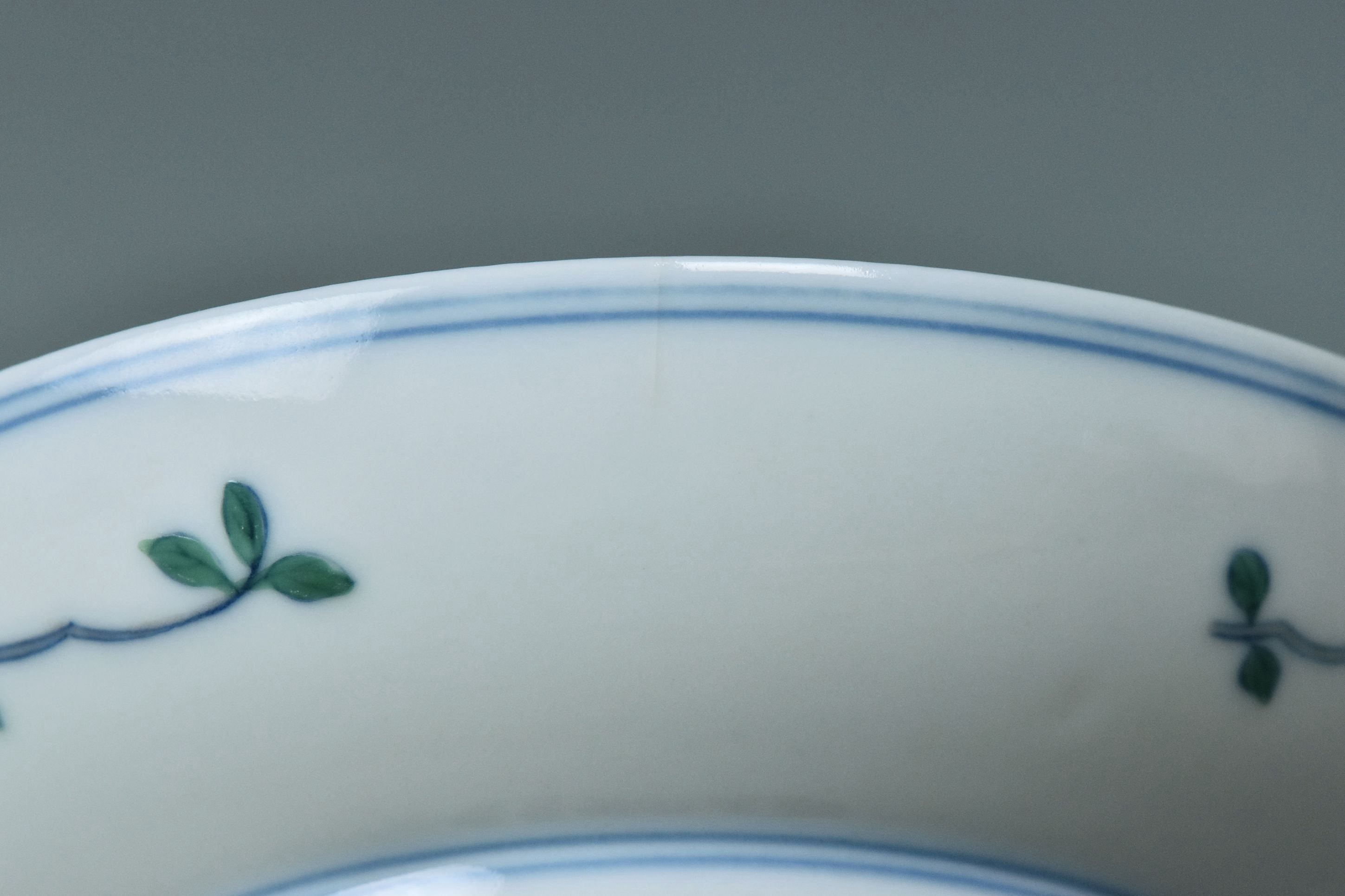 R290: Chinese Doucai Dish Qianlong Mark Qing Dynasty Style