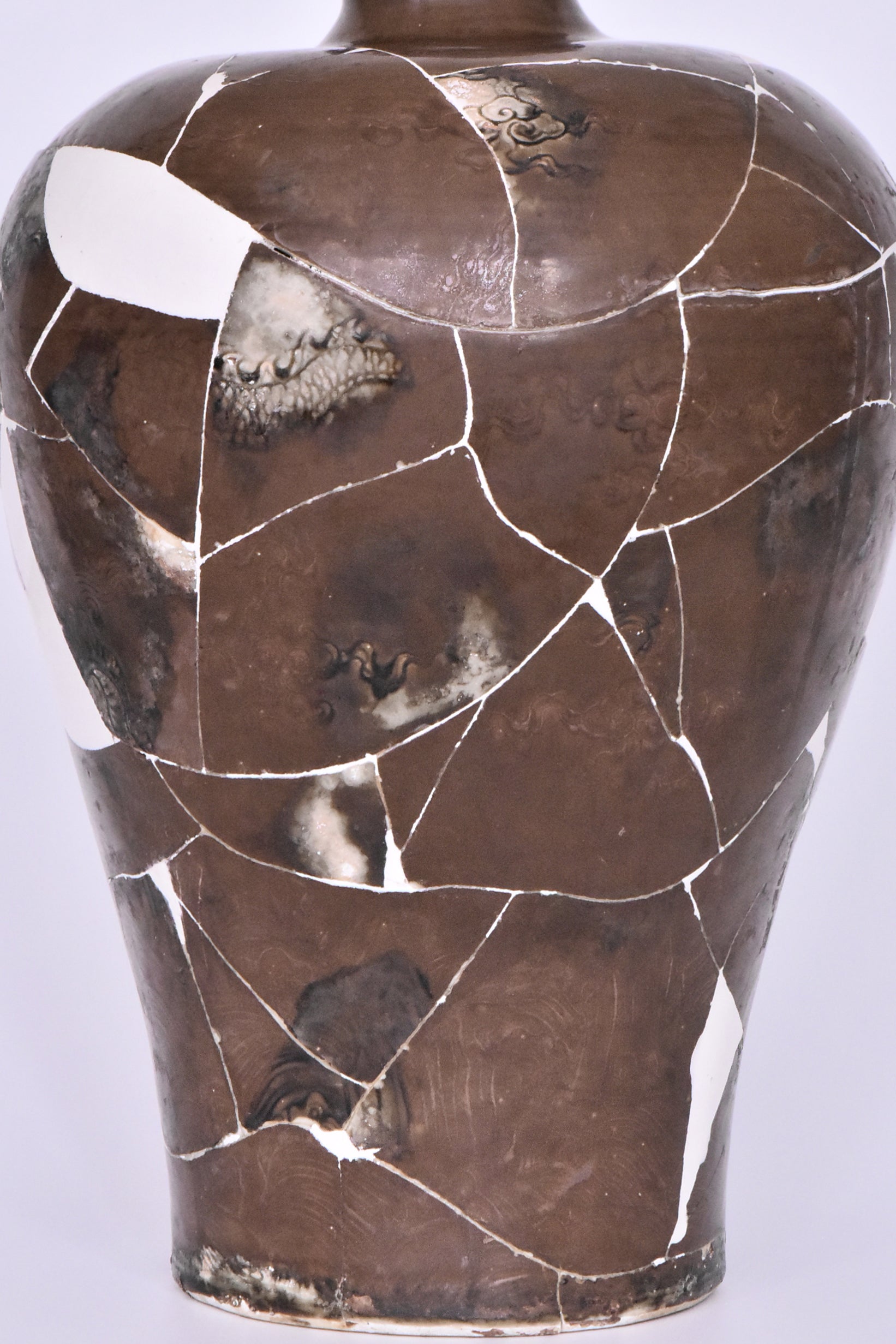 R291: Large Chinese Coffee Glazed Dragon Vase Ming Dynasty Yongle Style