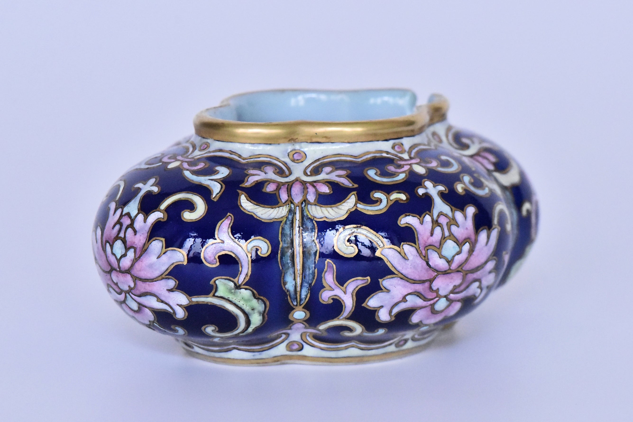 R347: Chinese Famille Rose Blue Ground Waterpot Qing Qianlong Style