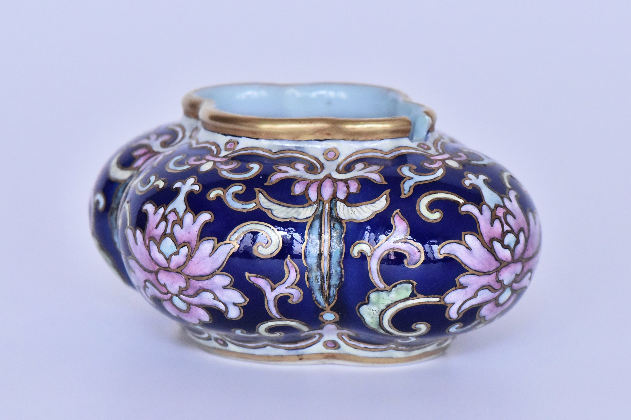 R347: Chinese Famille Rose Blue Ground Waterpot Qing Qianlong Style