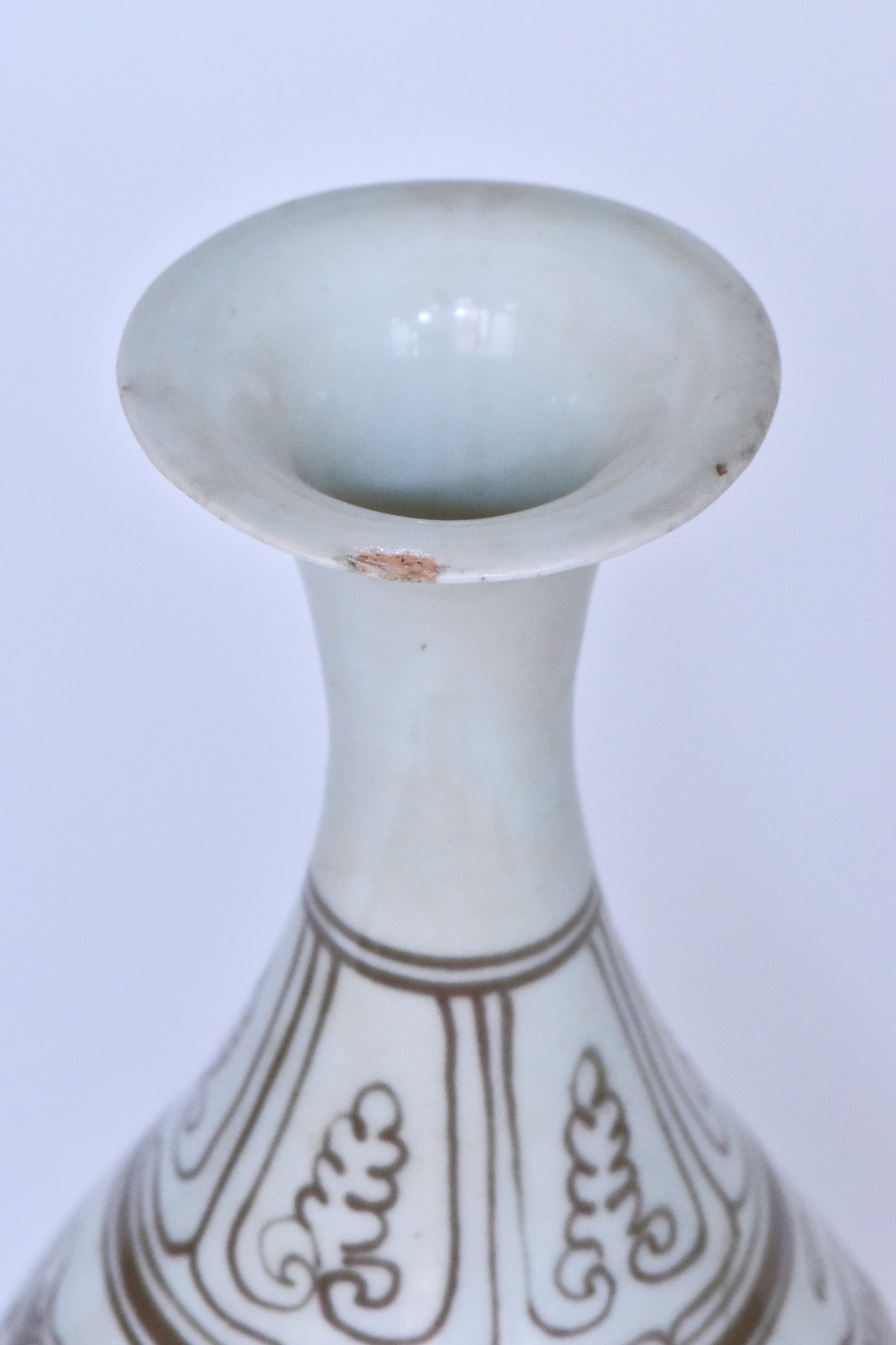 R502: Chinese Underglazed Red Vase Yuan Dynasty Style