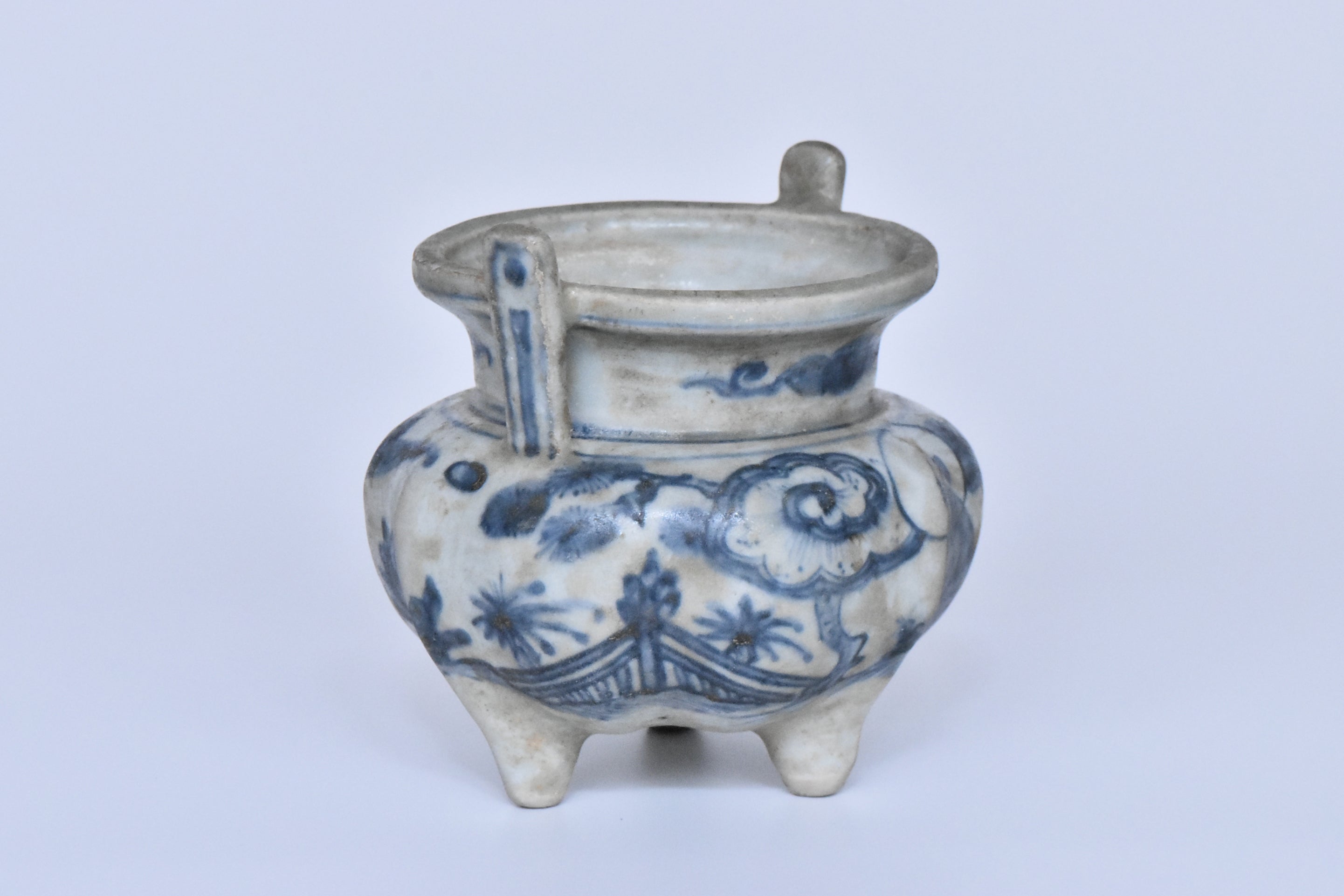 P931: Chinese Incense Burner Longqing Mark Ming Dynasty Style