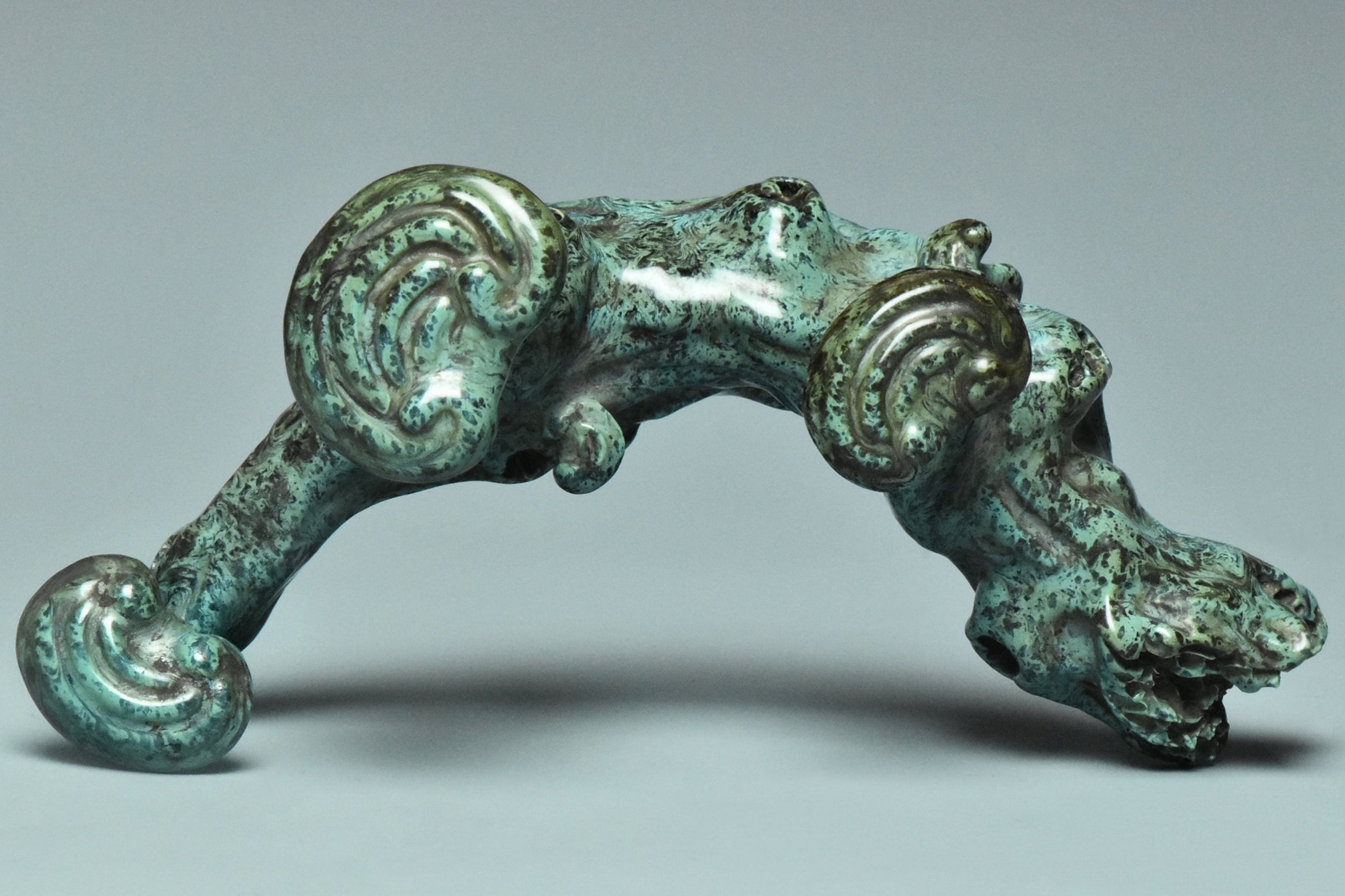 R000: A CHINESE QING QIANLONG STYLE TURQUOISE GLAZED BRUSH REST HALL MARK