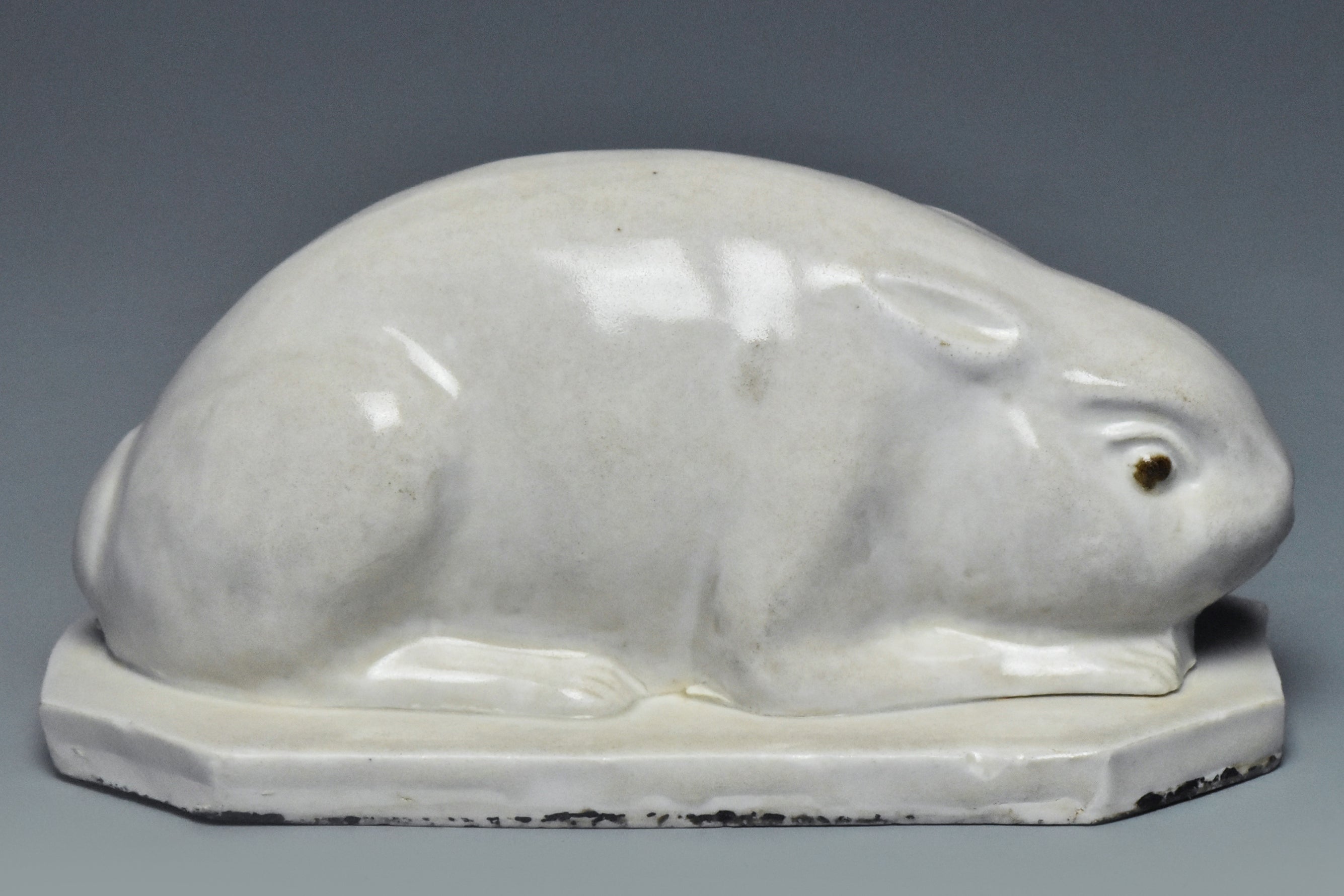 R019: A CHINESE SONG DYNASTY STYLE WHITE GLAZED RABBIT