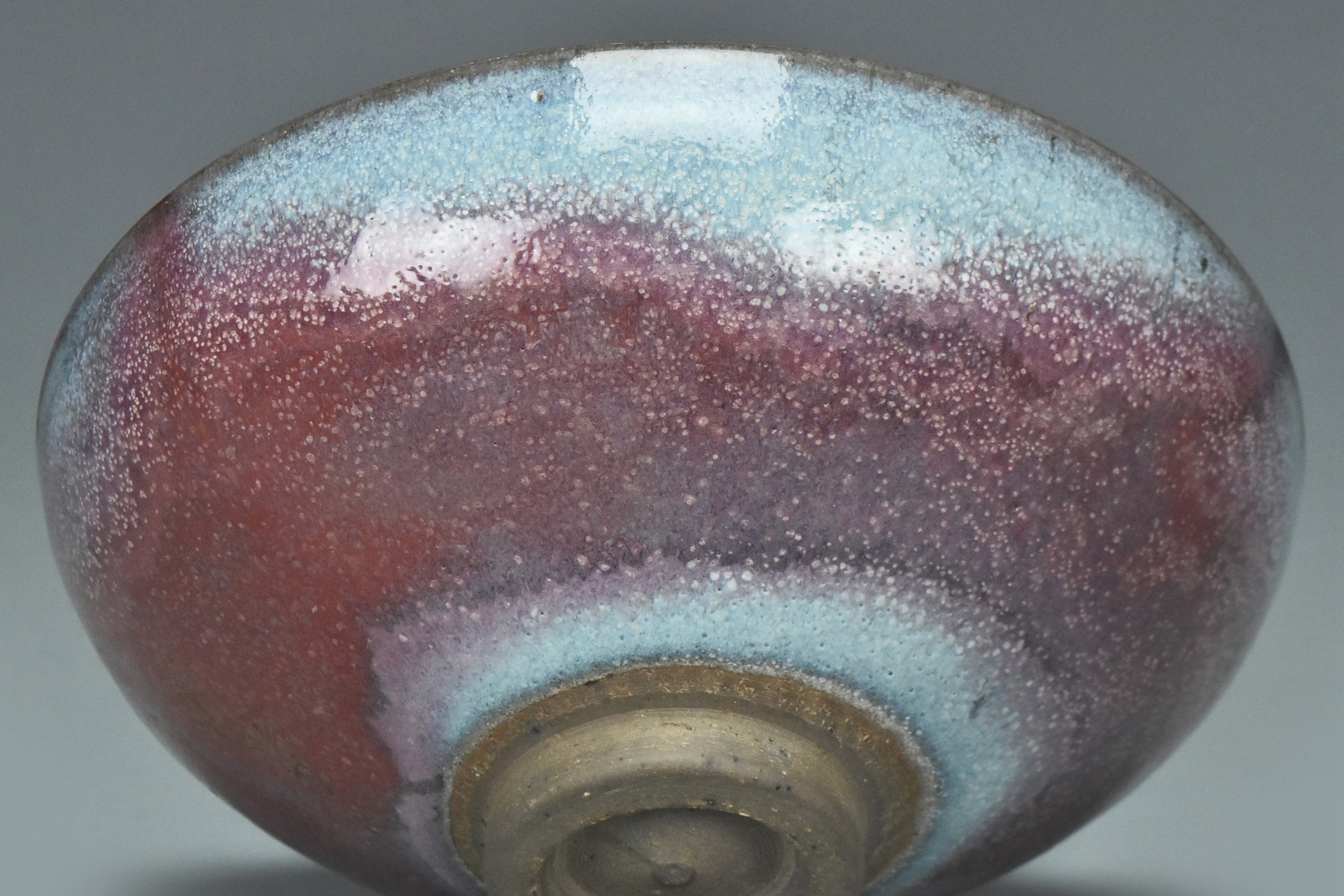 R021: A YUAN DYNASTY STYLE JUNYAO PURPLE SPLASHED BOWL