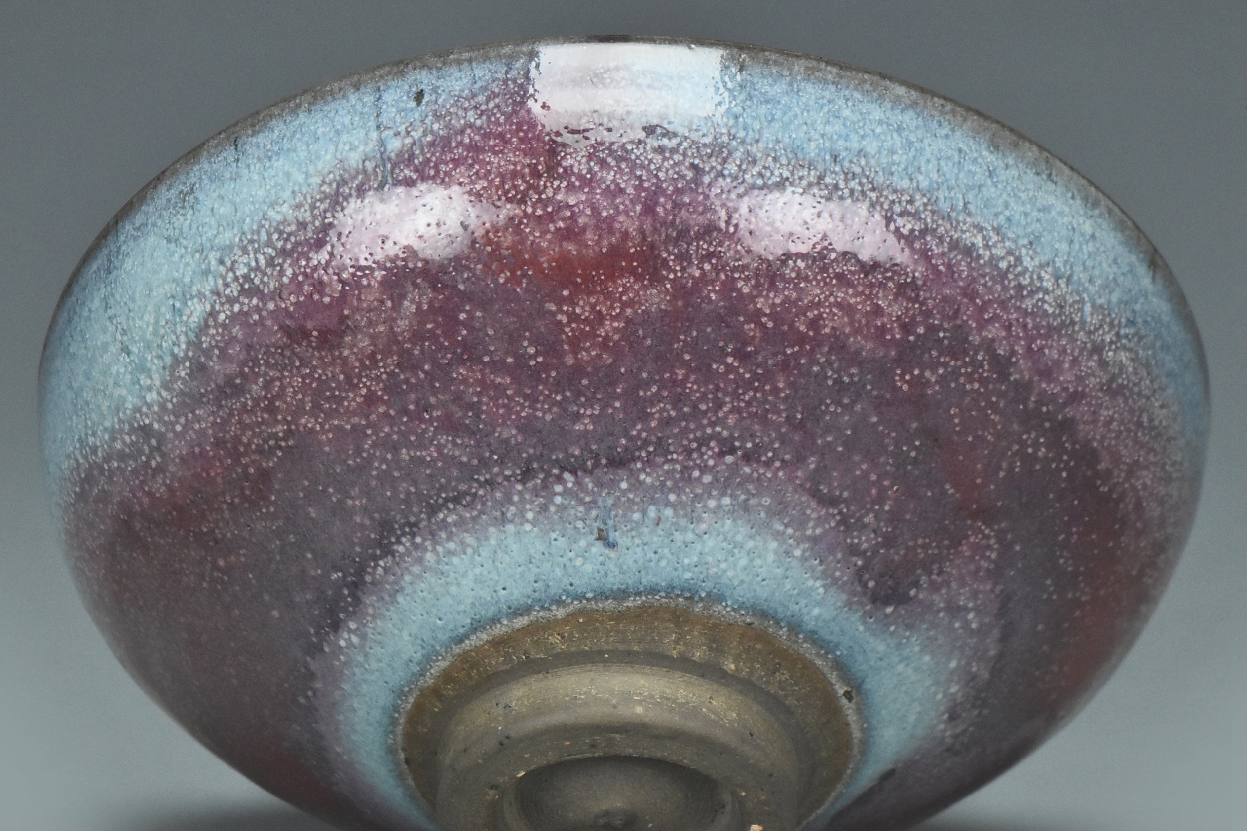 R021: A YUAN DYNASTY STYLE JUNYAO PURPLE SPLASHED BOWL