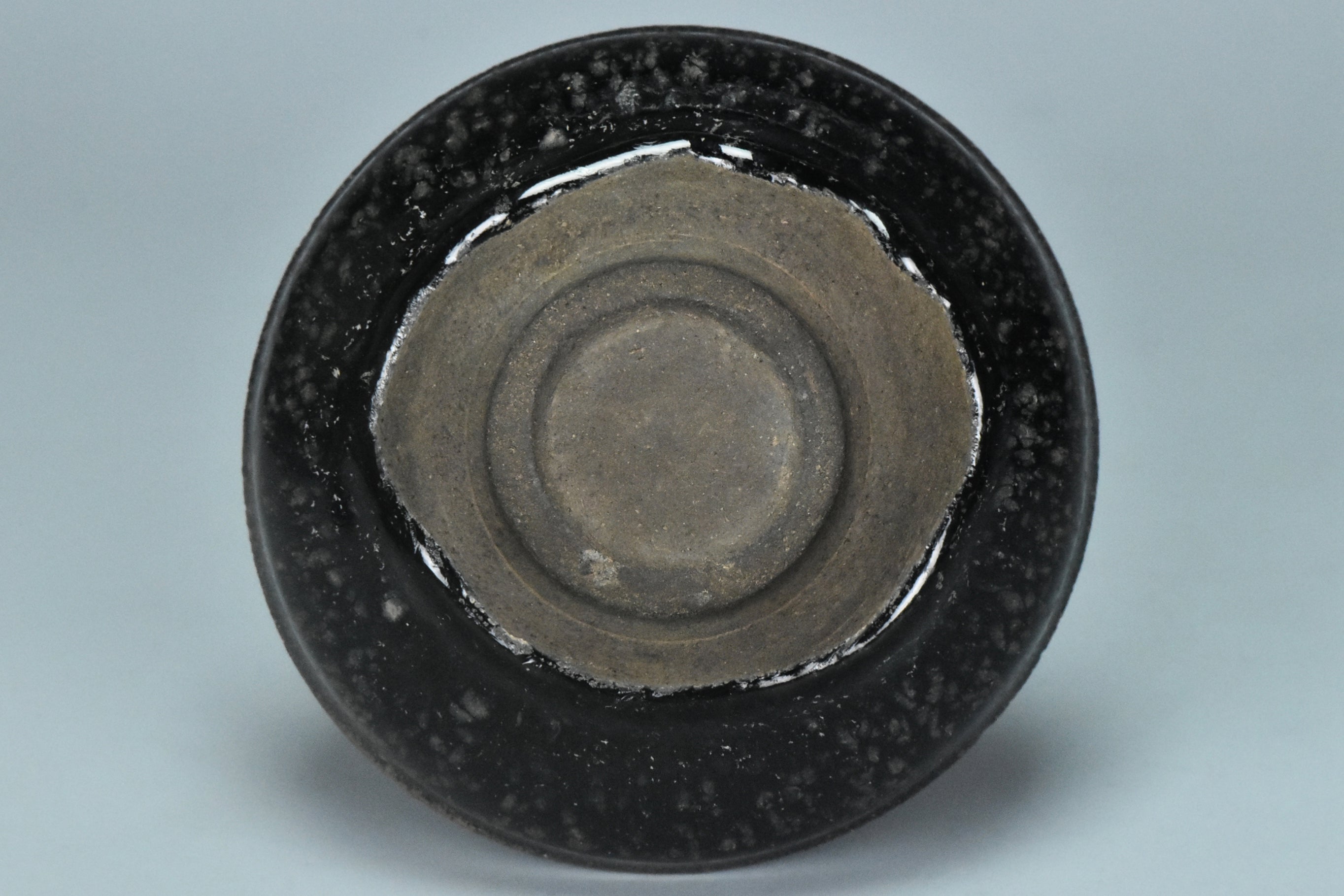 R109: A CHINESE JIN DYNASTY STYLE BLACK GLAZED OIL SPOT BOWL